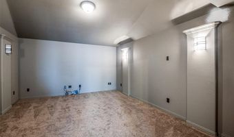 898 Clear Water Dr, Allen, TX 75013