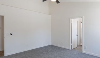 3608 W FAIRVIEW Ln, Chandler, AZ 85226