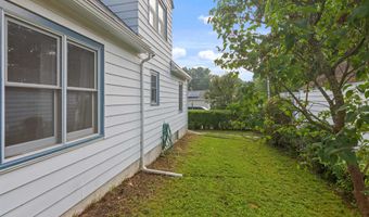 37 Bilodeau Ct, Burlington, VT 05401