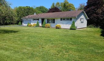 35 Dorchester Ln, Branford, CT 06405