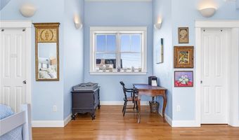 7 Clarkes Village Rd, Jamestown, RI 02835