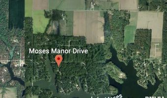 16 Moses Manor Dr, Benton, IL 62812