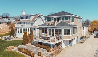 724 Mulberry Point Rd, Guilford, CT 06437