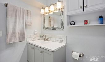2261 Hansen Dr, Burley, ID 83318