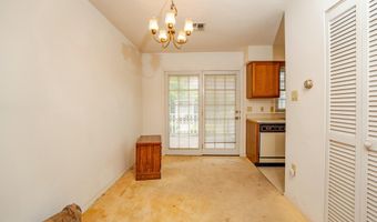19 CLIPPER Ct, Atlantic City, NJ 08401