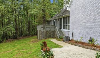 8882 TARA Ln, Auburn, AL 36830