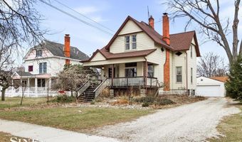 1713 St Clair River Dr, Algonac, MI 48001