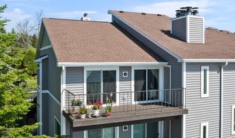 120 Summit Beach Dr, Algoma, WI 54201