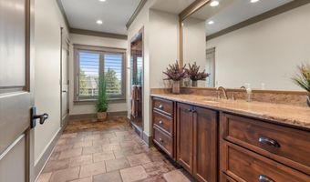 111 Appaloosa Dr, Albertville, AL 35951