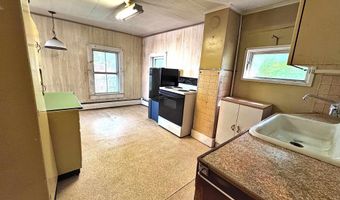 109 County St, Bennington, VT 05201