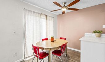 2727 GATEWAY St 24, Springfield, OR 97477