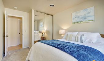 3425 Lakeshore Dr #4, Anchorage, AK 99517