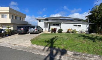 1886 St Louis Dr, Honolulu, HI 96816