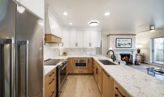 180 Offerson Rd 2, Beaver Creek, CO 81620