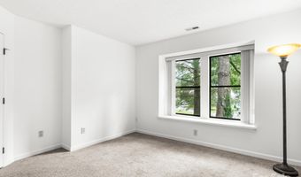 111 Cimarron Dr, Asheville, NC 28803