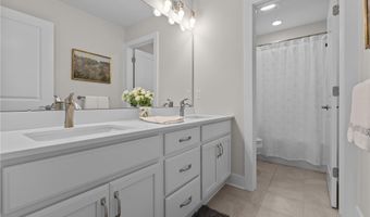 216 Hickory Ln, Adams Twp., PA 16046