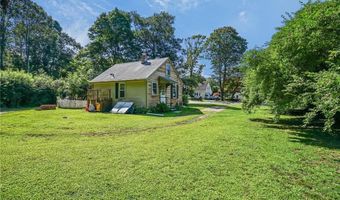 58 Essex Rd, North Kingstown, RI 02852
