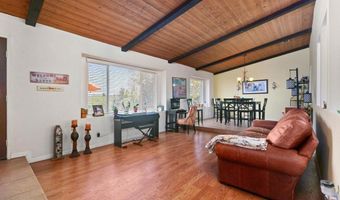 2605 Kauana Loa Dr, Escondido, CA 92029