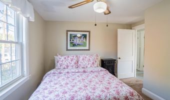 1 Bartlett St, Allenstown, NH 03275