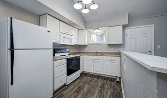 8465 Bluff Rd, Indianapolis, IN 46217