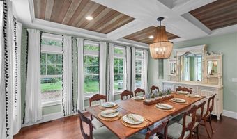 1004 Great Rd, Lincoln, RI 02865