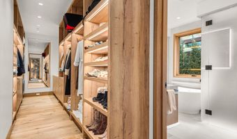 549 Walnut St, Aspen, CO 81611