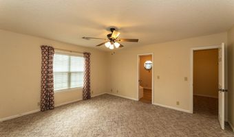 133 Lake Lure Cir, Alma, GA 31510
