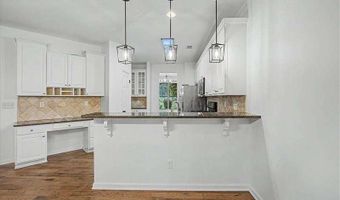 195 Cabots Cove Ct, Alpharetta, GA 30022