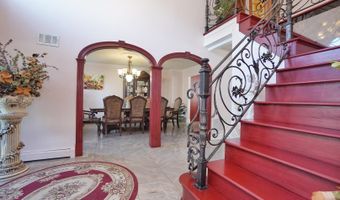 10 Clearmont Ave, Staten Island, NY 10309