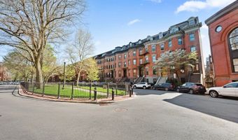1 Worcester Square 4, Boston, MA 02118