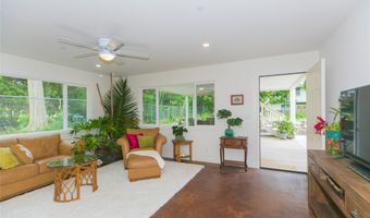 437 Kawailoa Rd, Kailua, HI 96734