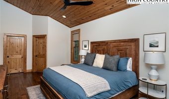 95 Autumn Blaze Ct, Banner Elk, NC 28604
