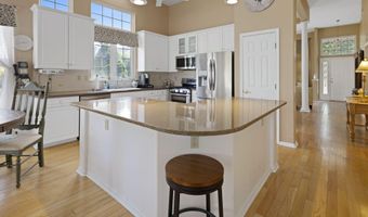 2 Woodlake Ct, Barnegat, NJ 08005