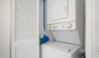 1212 Punahou St 2702, Honolulu, HI 96826