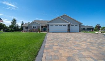 814 Curt Felt Dr, Alexandria, MN 56308