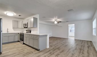 517 FAIRHOPE Dr, Apollo Beach, FL 33572