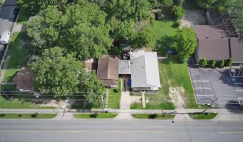 806 W South St, Benton, AR 72015