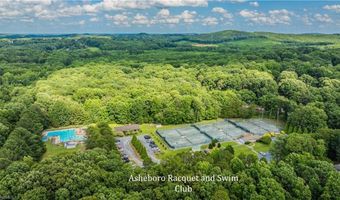 1982 Northmont Dr, Asheboro, NC 27205