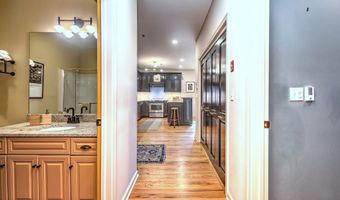 1 Indian Neck Ave 4, Branford, CT 06405