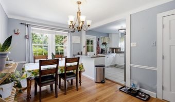 6329 Darlow Dr, Affton, MO 63123