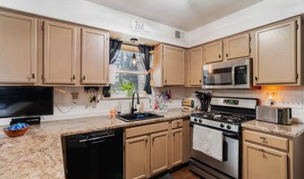 1317 Cable Ave, Beachwood, NJ 08722