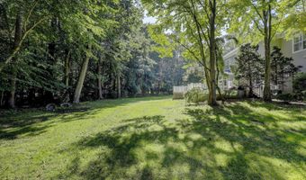 26 Bruns Rd, Allenhurst, NJ 07711