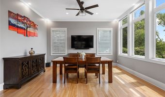 435 Dunwoody Dr, Aurora, OH 44202