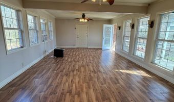221 FREEMAN Dr, Altoona, AL 35952