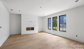 1539 Crystal Rd, Charlotte, NC 28205