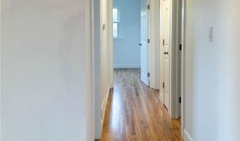 8 Burmont Ct, Utica, NY 13502