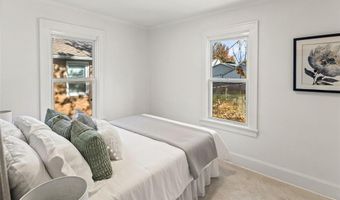 223 Michigan Ave, Alton, IL 62002