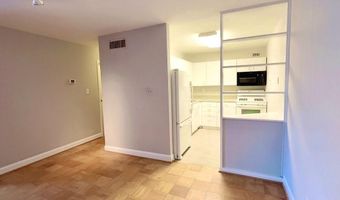 4977 BATTERY Ln 1-311, Bethesda, MD 20814