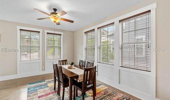 35 Sommer Lake Dr, Beaufort, SC 29902