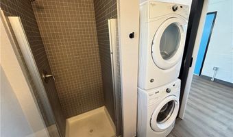 218 S 11th St 4, Las Vegas, NV 89101